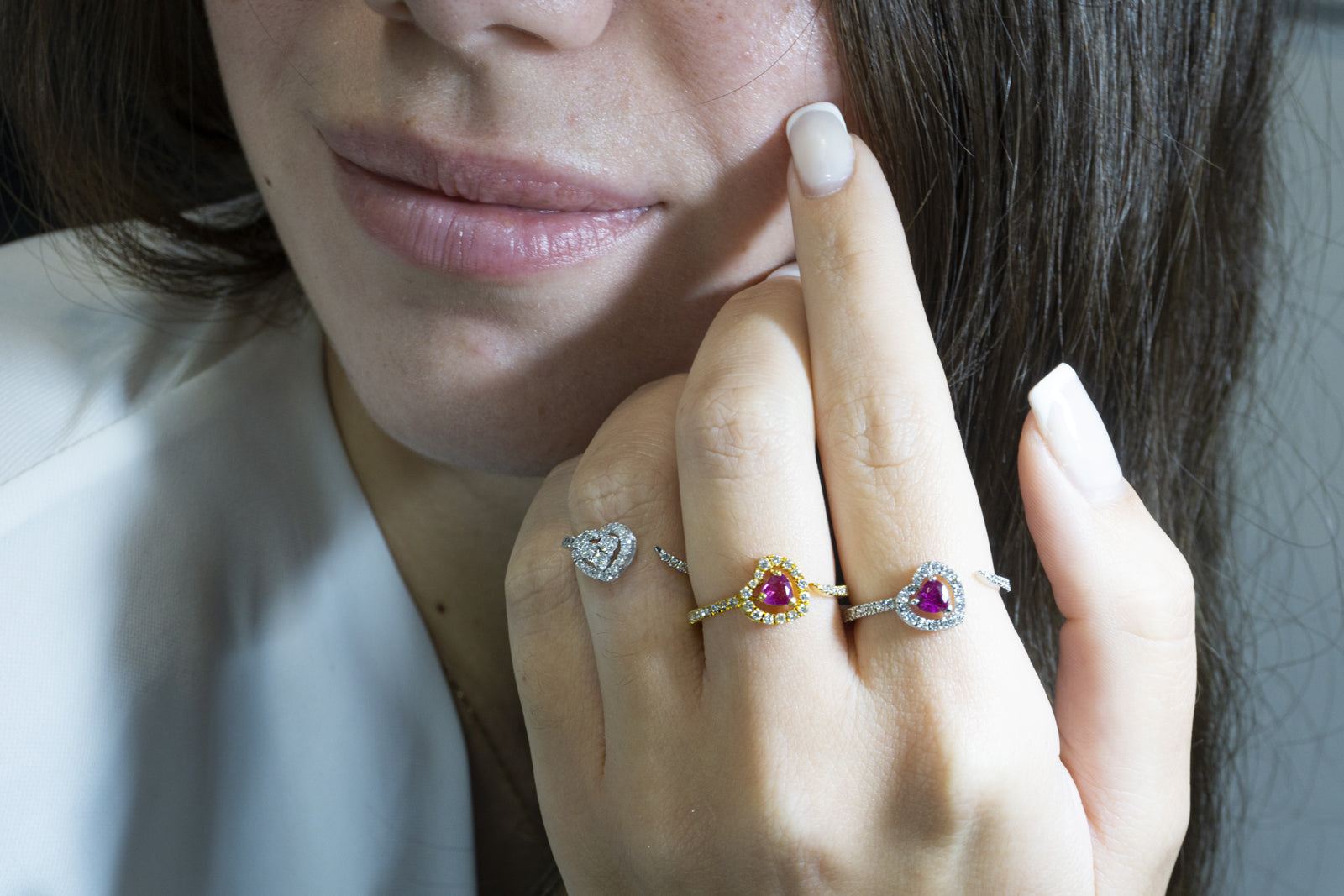 Anello Cuore contrarie' Oro 18 K con Diamanti