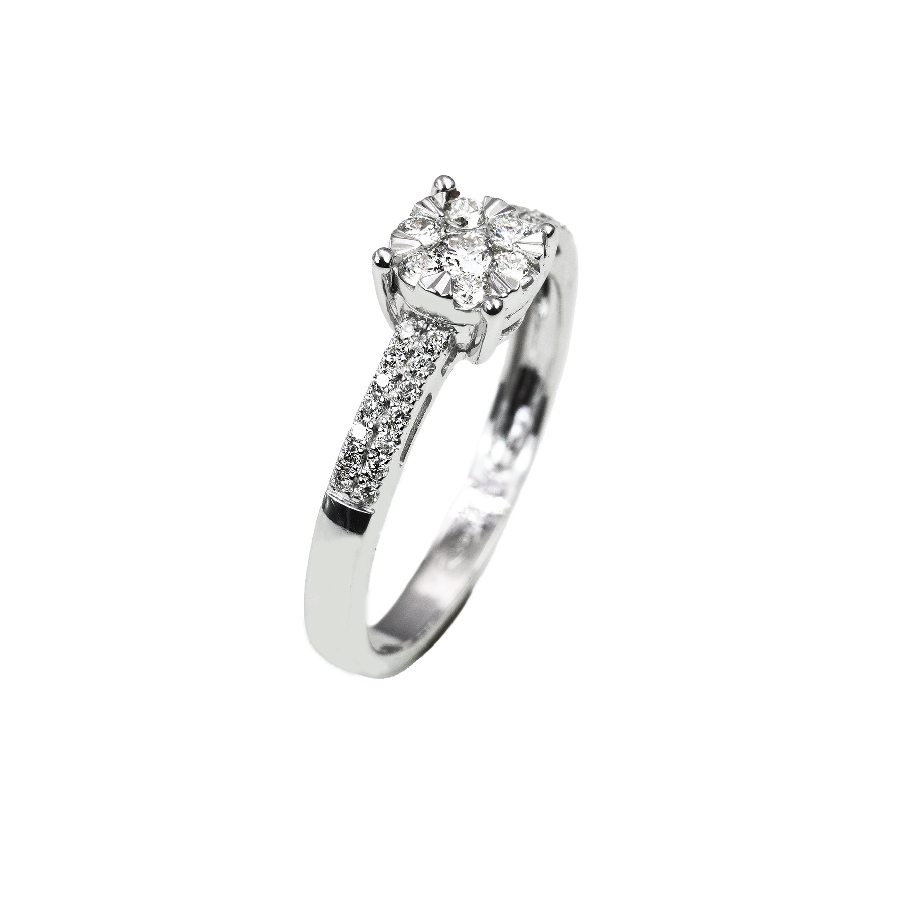 Anello “Magic” in Oro Bianco 18K con pavé di Diamanti naturali