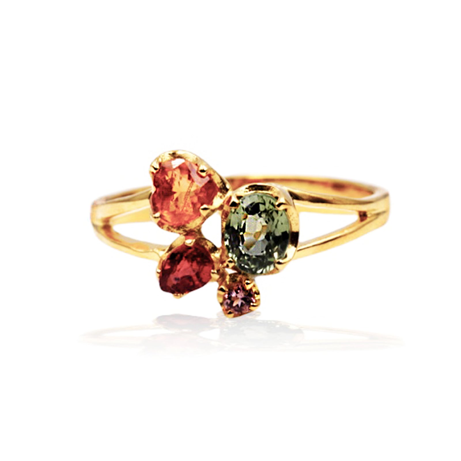 Anello “Bouquet Fresia"in Oro Giallo 18k con Zaffiri Naturali