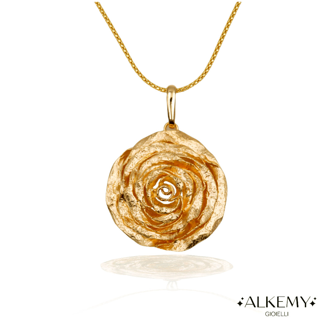 Collana con Ciondolo Rosa in Argento 925 placcato Oro Giallo 18k – Lavorazione Artigianale