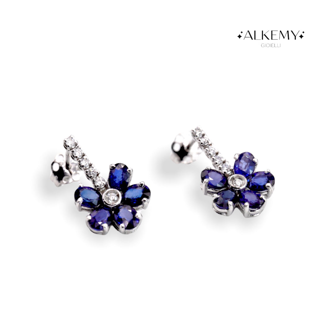 Orecchini Fiore in Oro Bianco 18K con Zaffiri Naturali e Diamanti