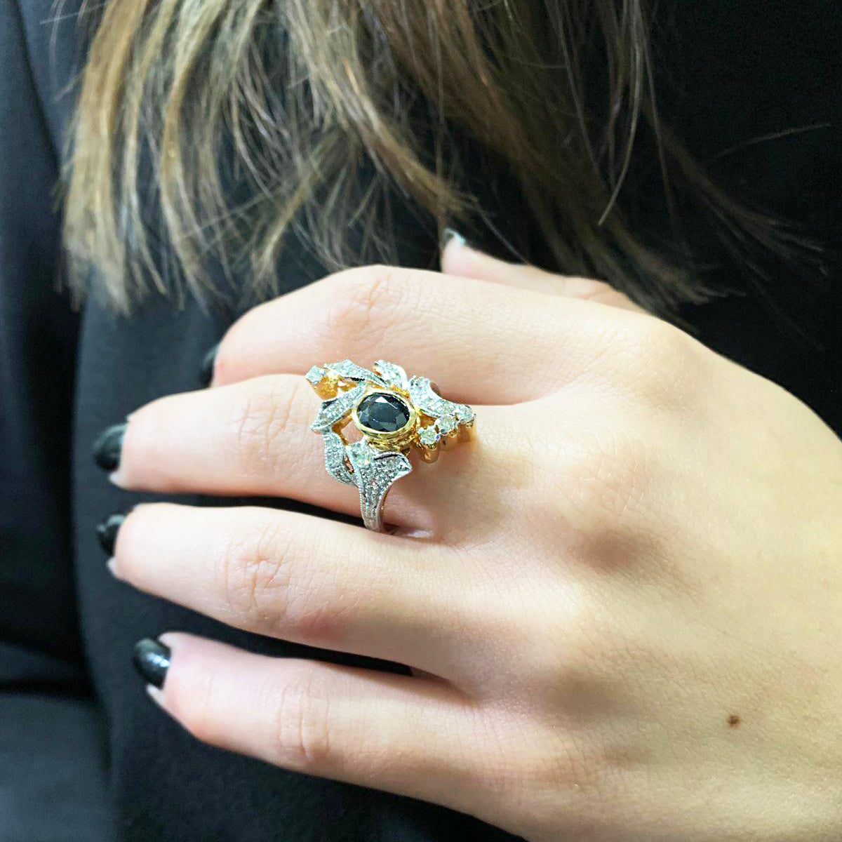 Anello in Oro Rosa e Argento con Zaffiro Naturale e Diamanti