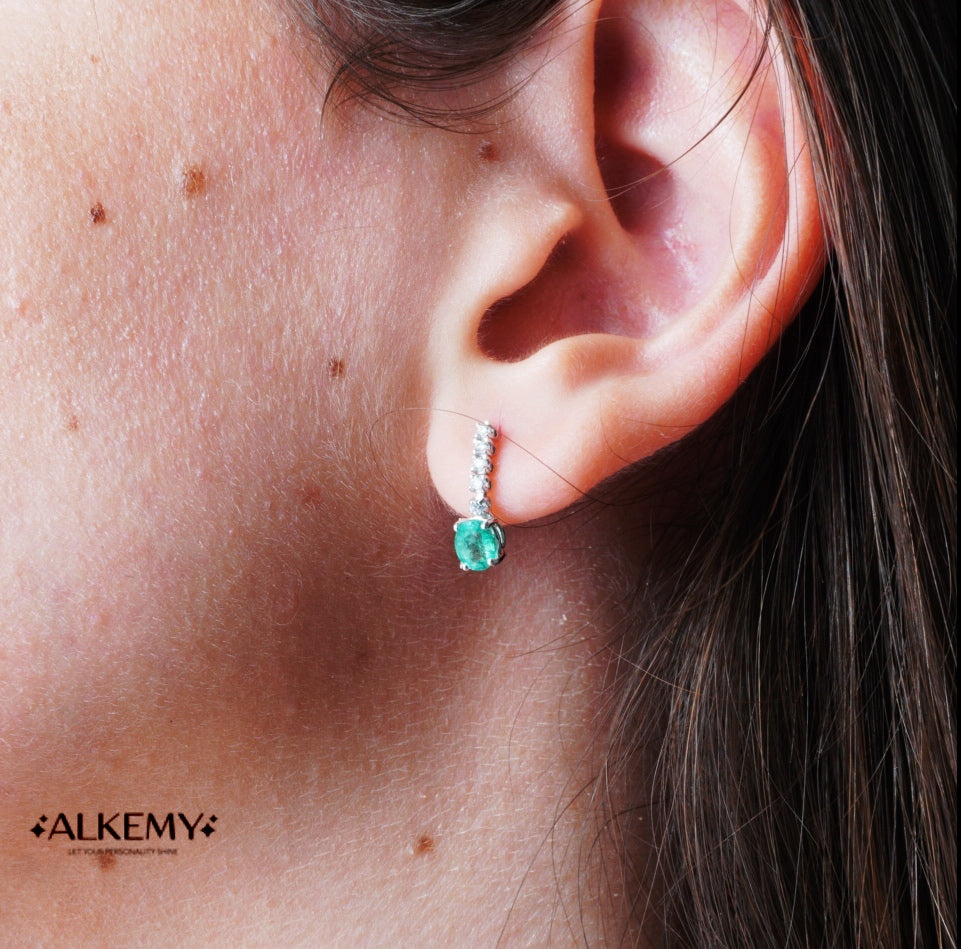 Orecchini Pendenti in Oro Bianco 18K con Smeraldi Naturali e Diamanti