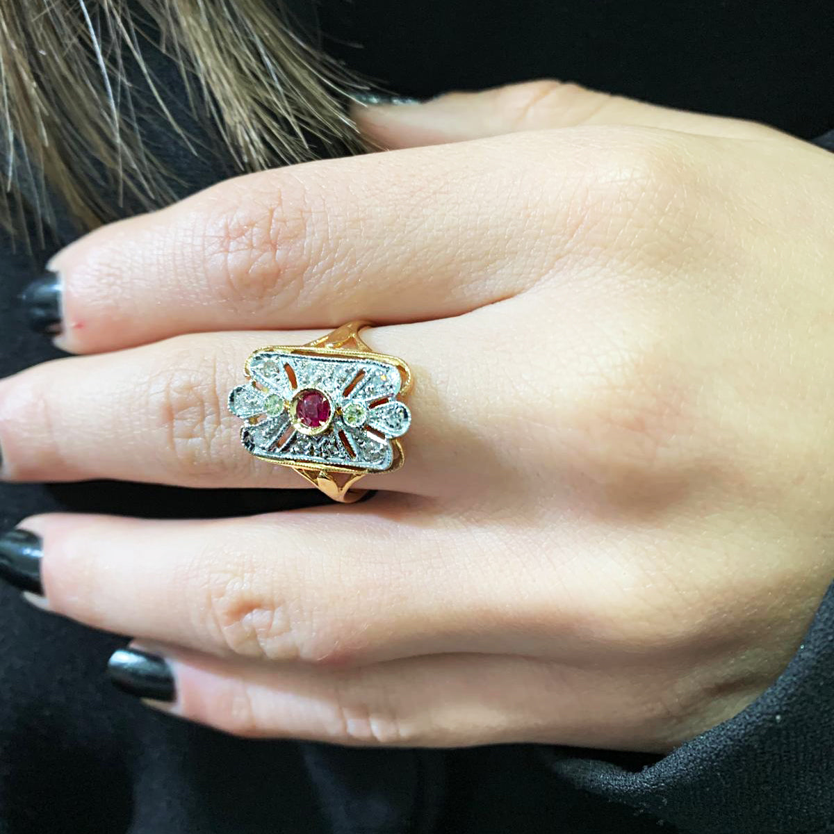 Anello Spoletta in Oro Rosa e Argento con Rubino e Diamanti