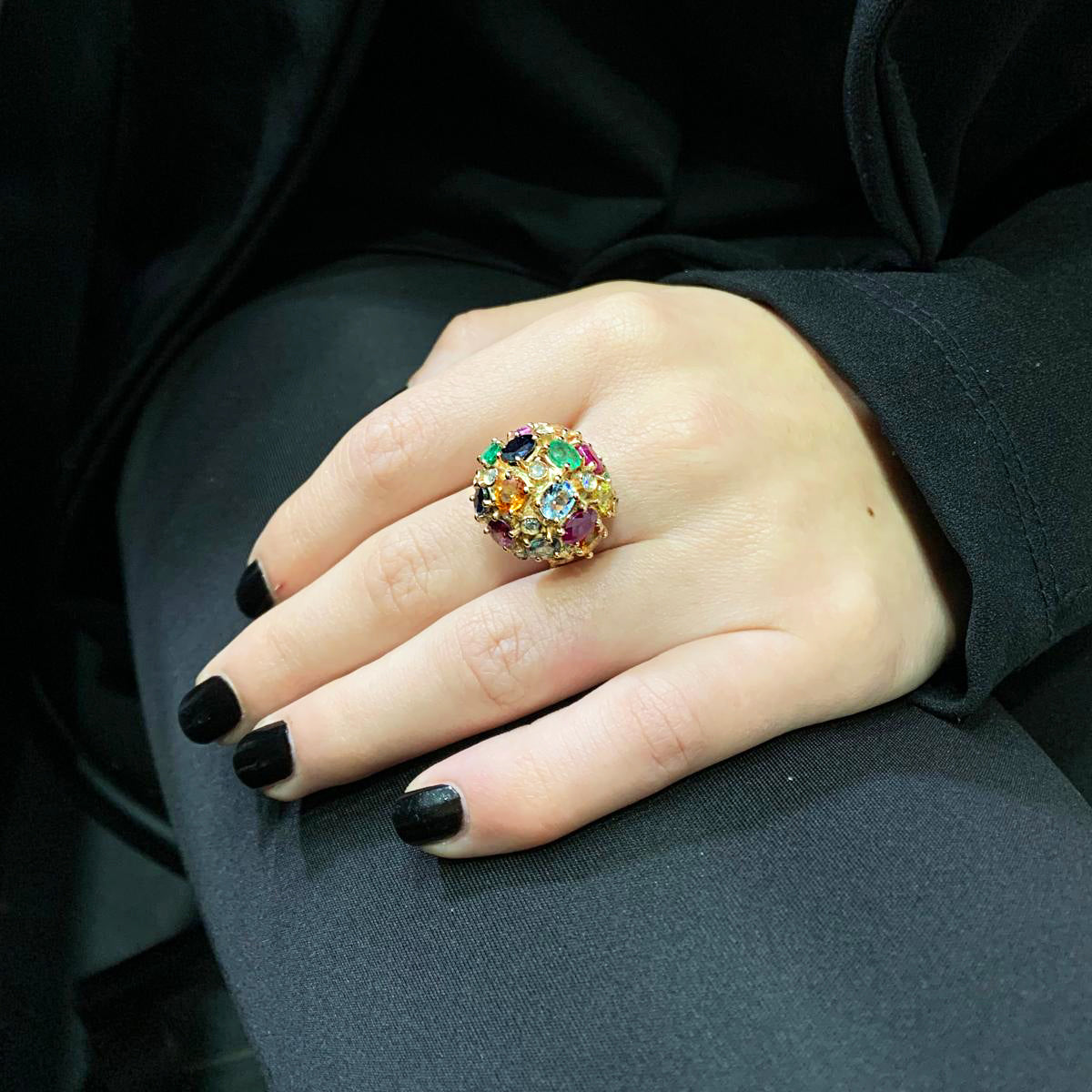 Anello Sfera in Oro Rosa e Argento con Zaffiri, Rubini, Smeraldi e Diamanti