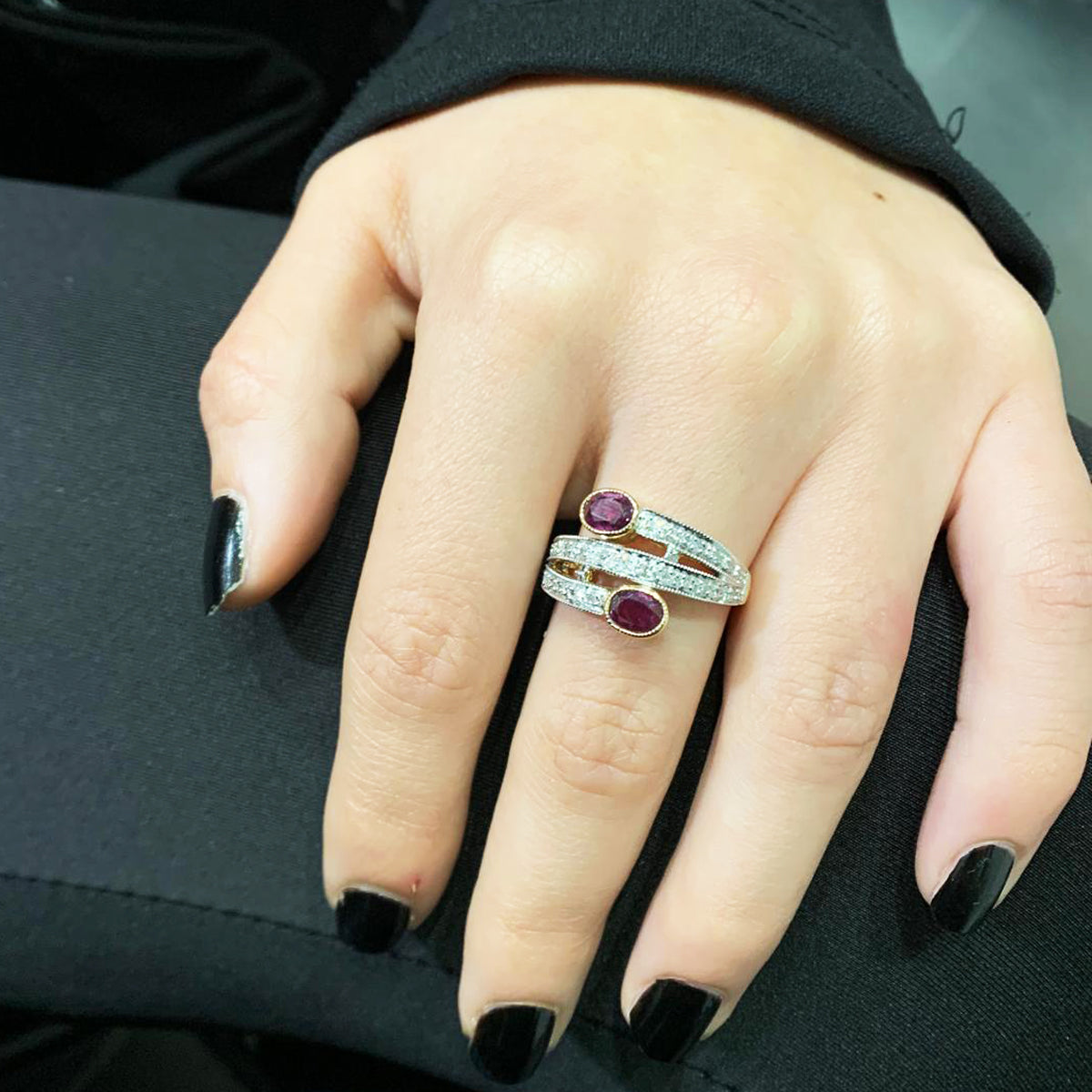 Anello Oro rosa e Argento con Diamanti e Rubini Naturali