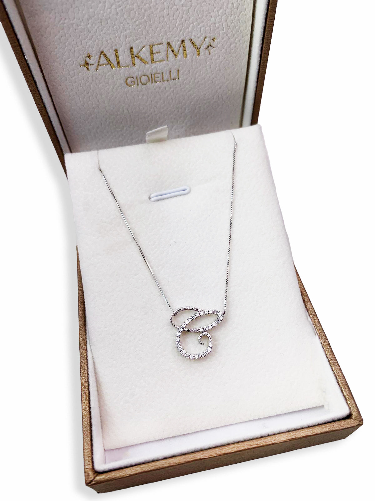 Collana Iniziale “ C ” in Oro Bianco 18K e Diamanti Naturali – Collezione *Initialis*
