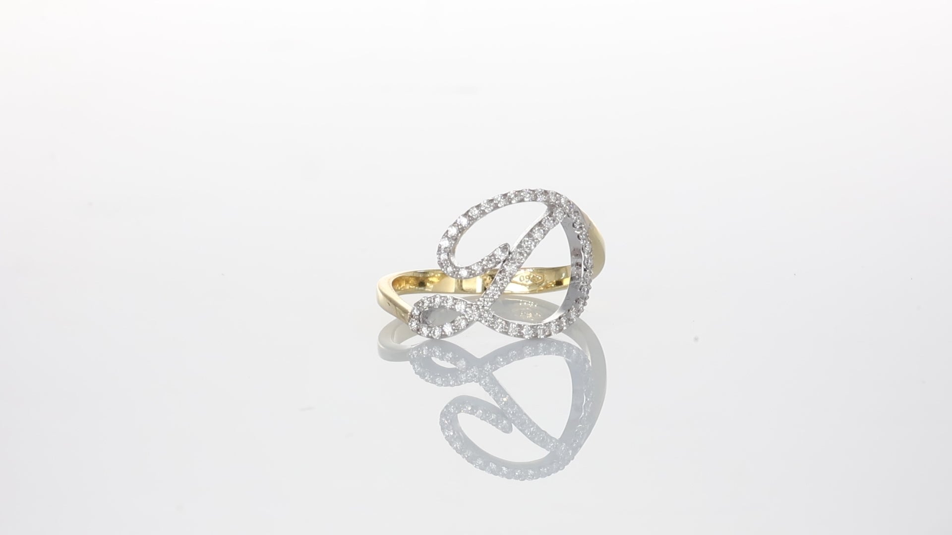 Anello ”INITIALIS" Lettera D Oro e Diamanti