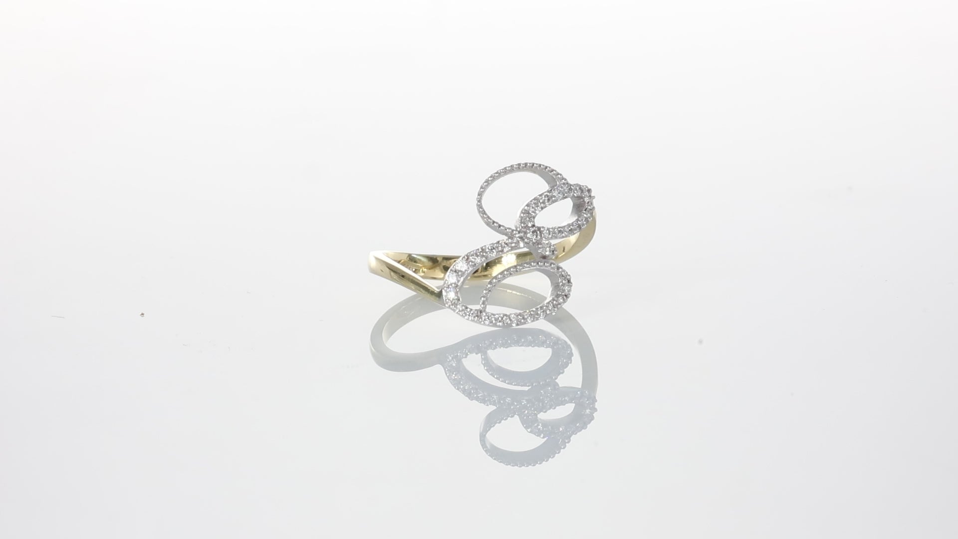 Anello ”INITIALIS" Lettera E Oro e Diamanti